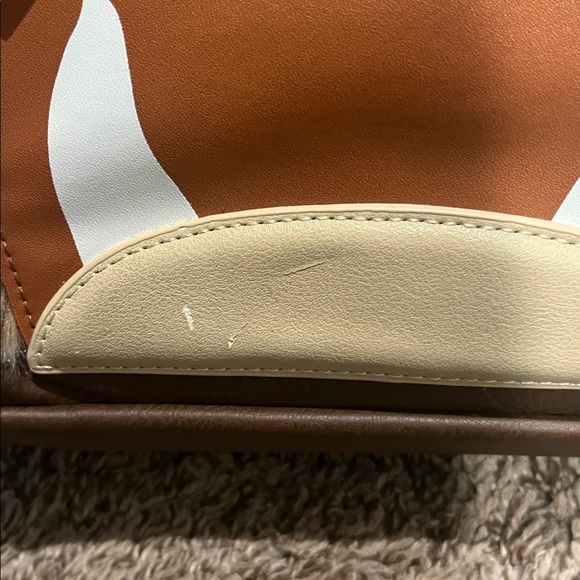 Danielle Nicole beast backpack - Picture 3 of 5